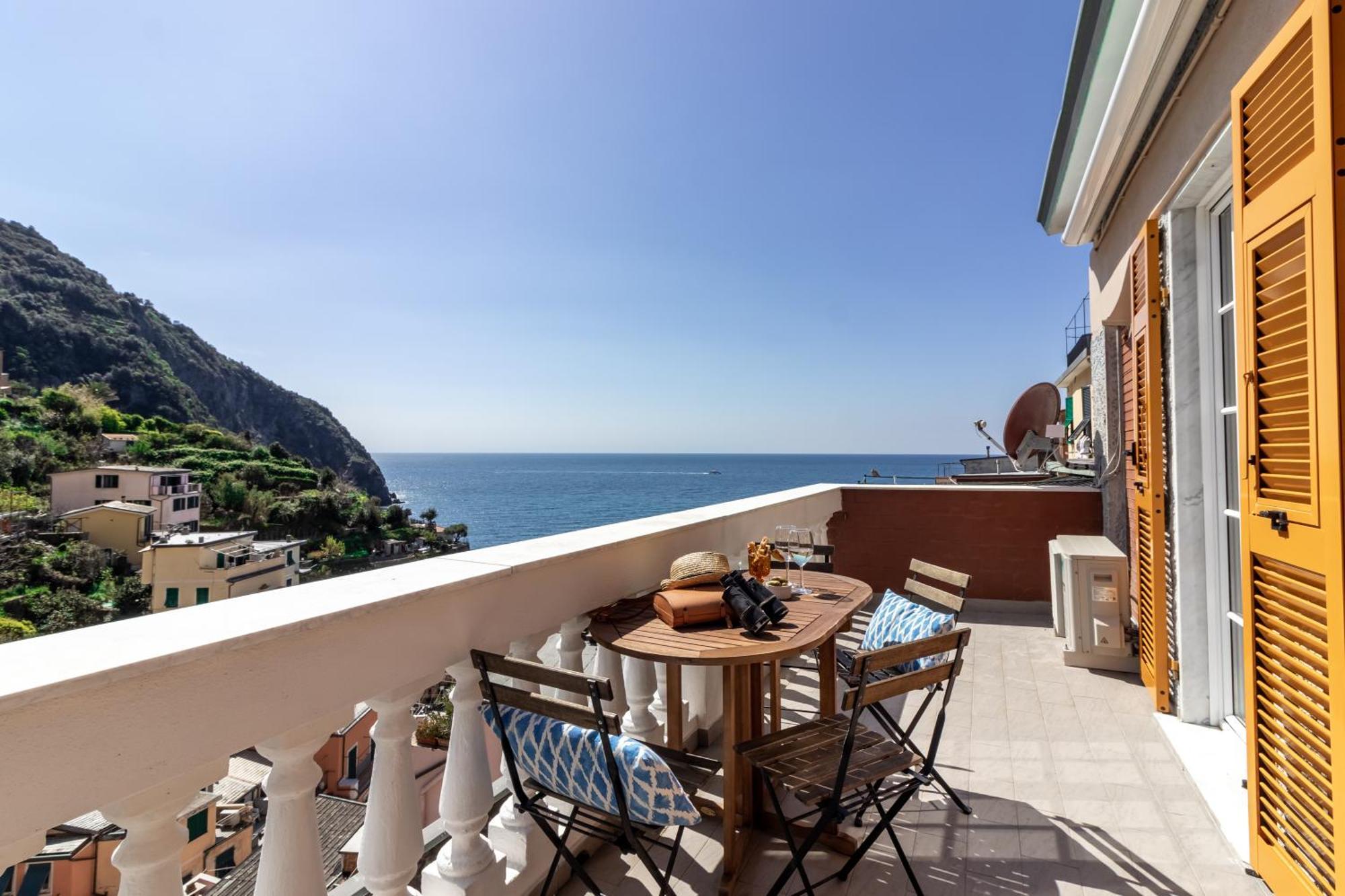 דירות ריומאג'ורה Giadera Penthouse 5Terreparco מראה חיצוני תמונה